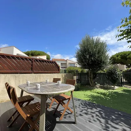 3 Pieces Avec Piscine, Proche Commerces Et Transports, La Rochelle - Fr-1-246-690 La Rochelle (Charente-Maritime)